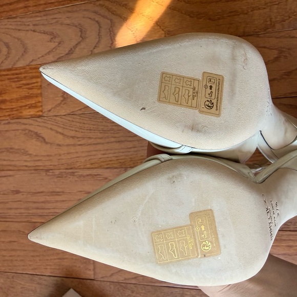 Jimmy Choo Ivory Slingback Heels - Picture 7 of 10